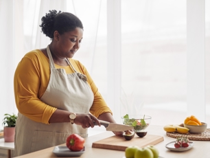 Navigating Menopause: Essential Dietary Considerations for Women Navigating Menopause: Essential Dietary Considerations for Women