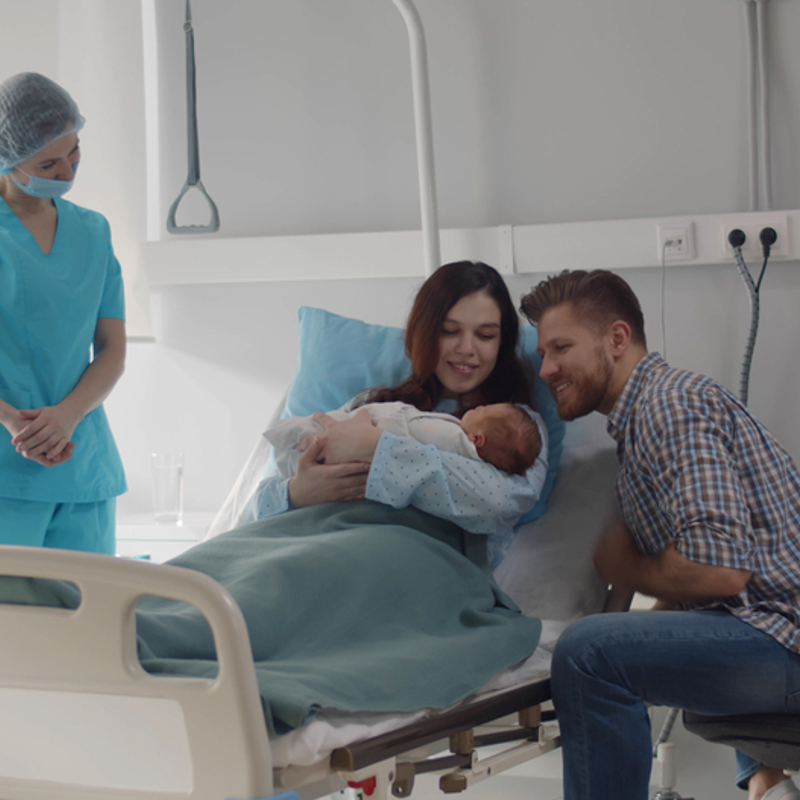 New parents in hospital with new baby